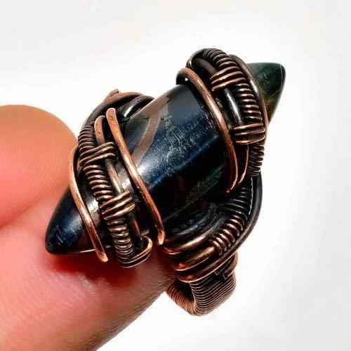 Ebon Embrace – Obsidian Copper Wrap Ring