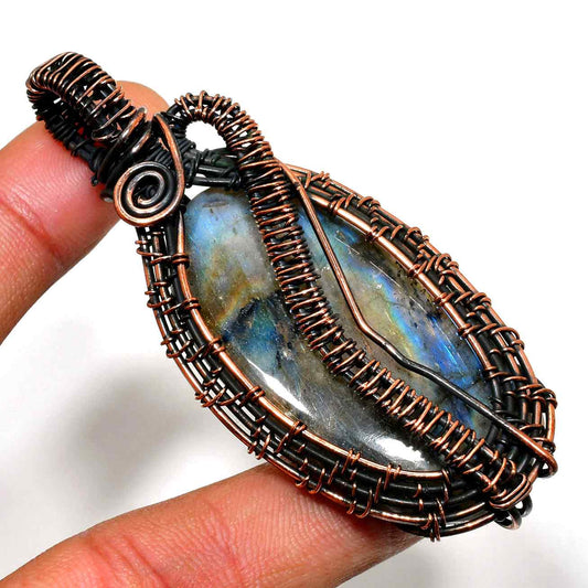 Mystic Aurora – Labradorite & Oxidized Copper Pendant