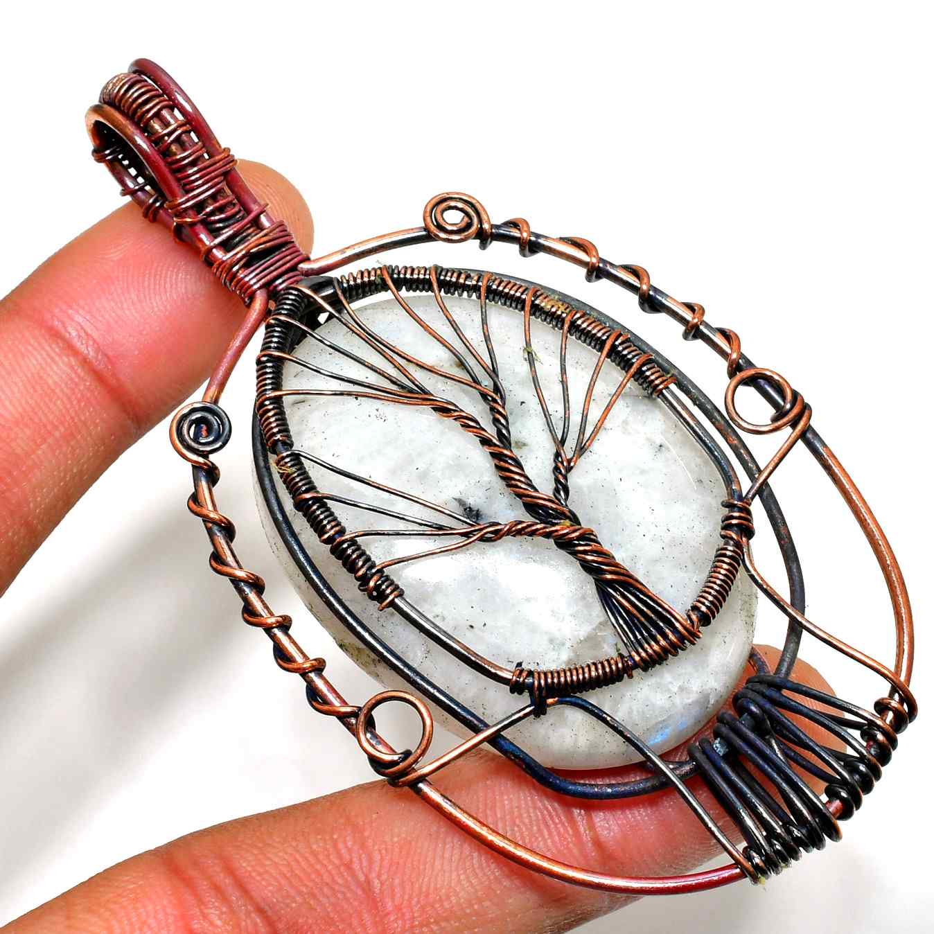 Sylva’s Root – Tree of Life Crystal Pendant