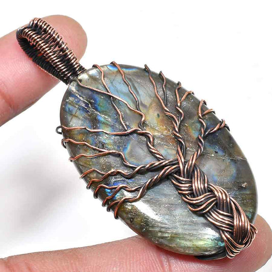 Moonlit Grove – Labradorite Copper Pendant