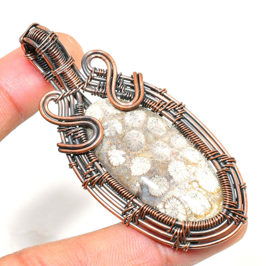 Earth’s Embrace – Fossil Wire-Wrap Pendant