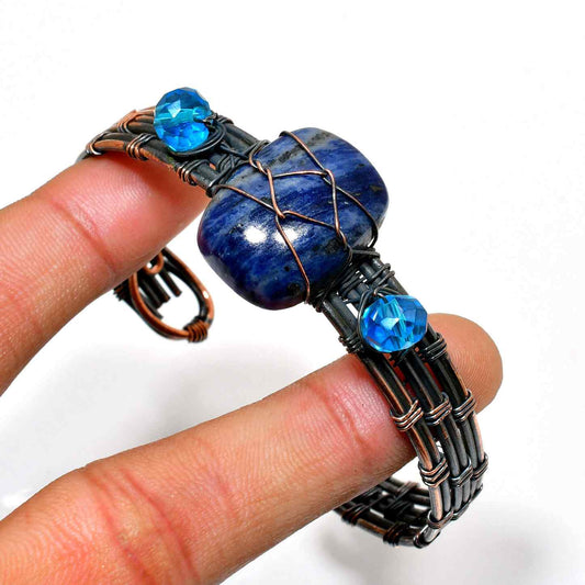 Azure Whisper – Lapis Lazuli Wire-Wrapped Bracelet