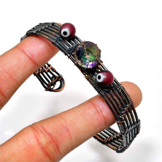 Mystic Harmony – Labradorite Copper Bracelet