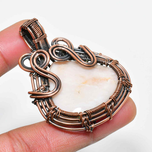 Serenity’s Embrace – Oxidized Copper Gemstone Pendant