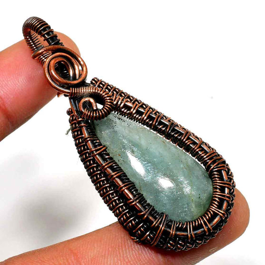 Ocean’s Whisper – Aquamarine & Copper Pendant
