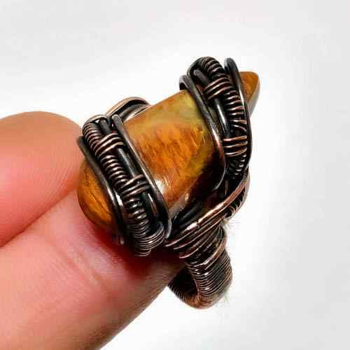 Gaia’s Embrace – Oxidized Copper Gemstone Ring