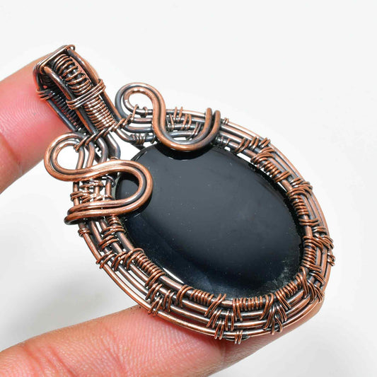 Ebon Aegis – Onyx Copper Pendant