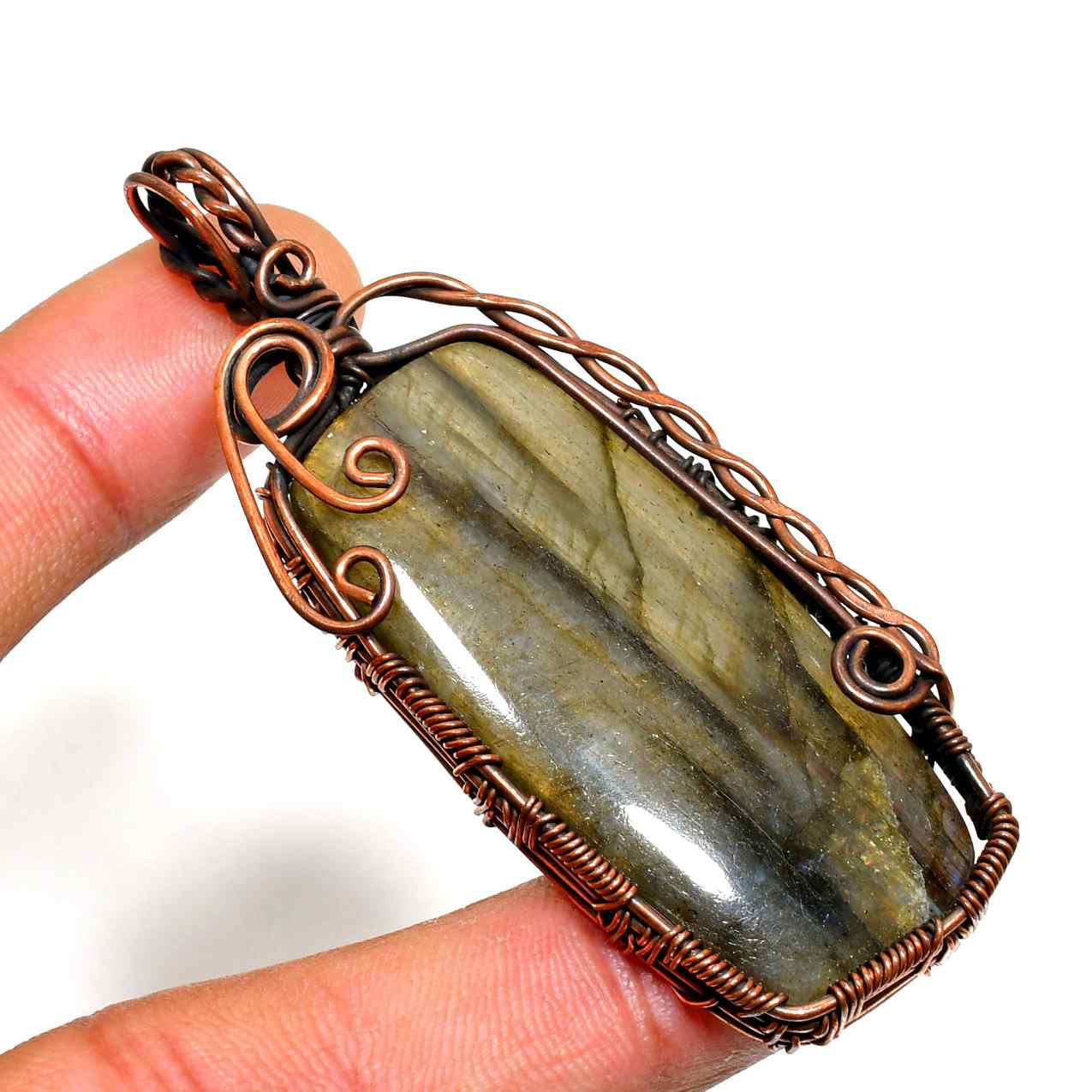 Aurora’s Gleam – Oxidized Copper Labradorite Pendant