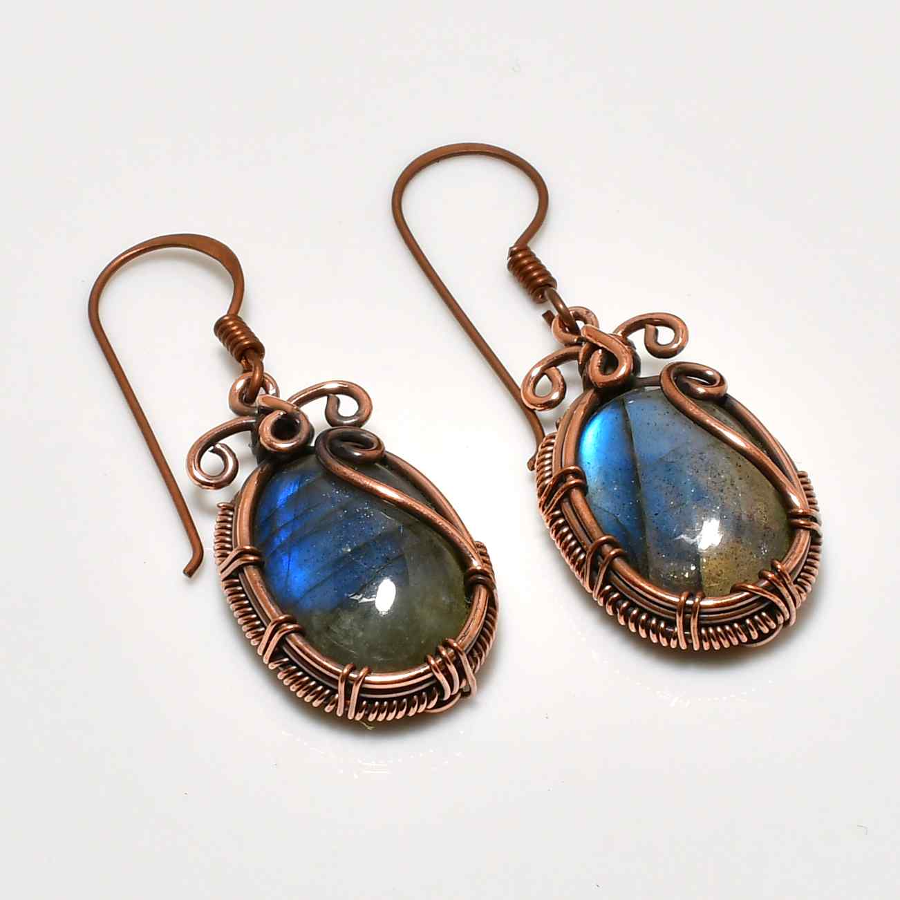 Luna’s Aura – Labradorite & Copper Earrings