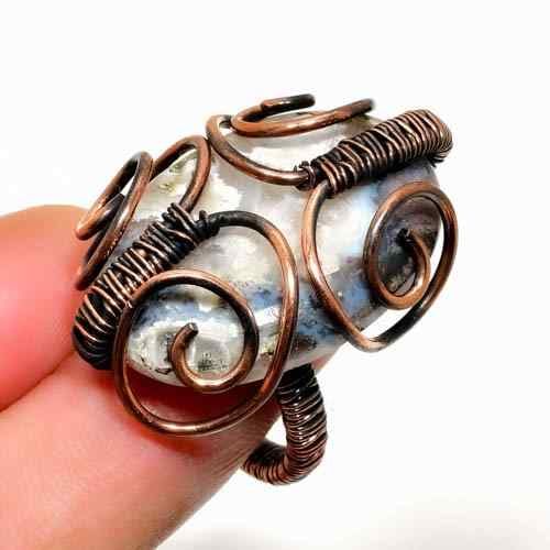 Aurora’s Veil – Labradorite Copper Ring