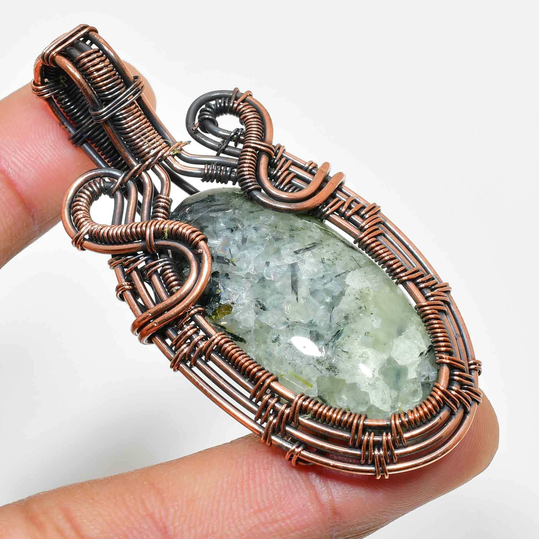 Gale’s Embrace – Green Quartz Copper Pendant