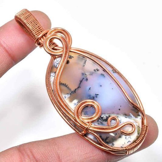 Terra’s Embrace – Agate Copper Pendant