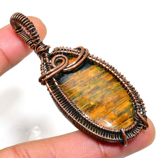 Terra’s Roar – Tiger’s Eye Copper Pendant