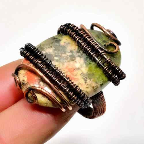Gaia’s Embrace – Multicolored Stone Copper Ring