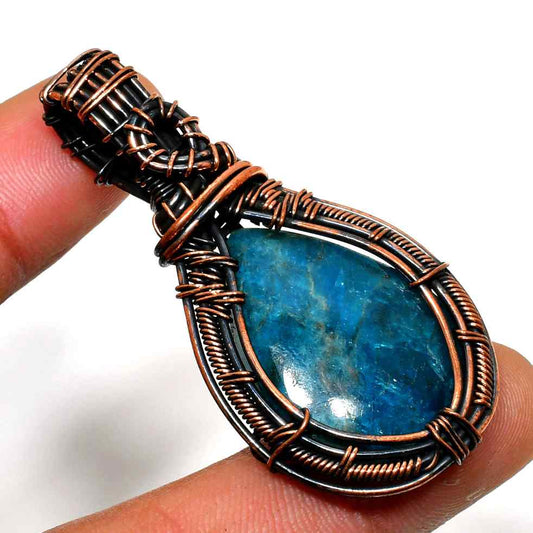 Celestial Dream – Jade & Dark Copper Wire Pendant