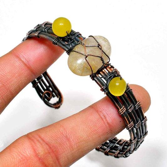 Auric Harmony – Golden Quartz & Jade Wire Bracelet