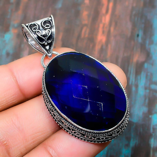 Azure Whisper – Lapis Lazuli Sterling Silver Pendant