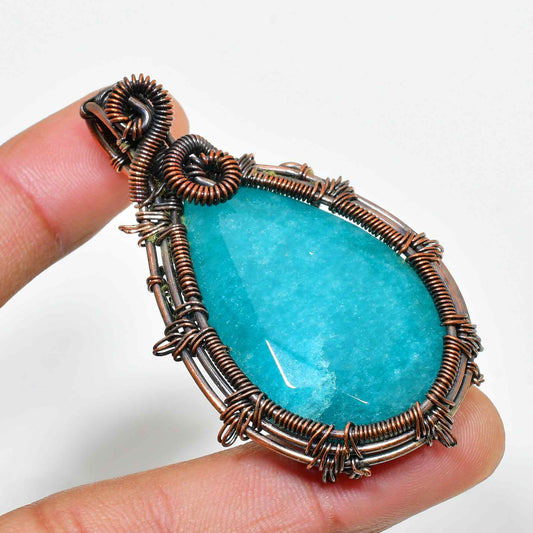 Aqua Aura Harmony – Copper-Wrapped Quartz Pendant