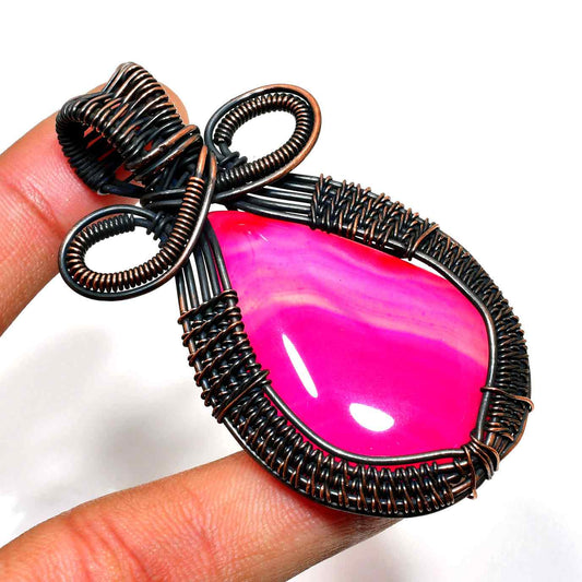 Radiant Harmony – Pink Agate Copper Pendant