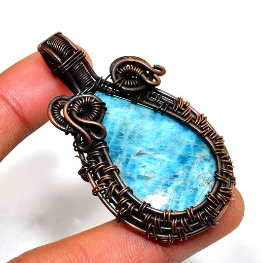 Azure Harmony – Aquamarine & Oxidized Copper Pendant