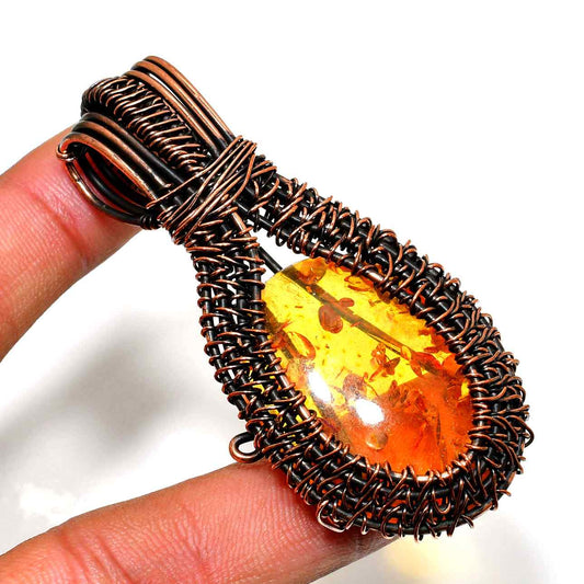 Solstice Glow – Amber Copper Pendant