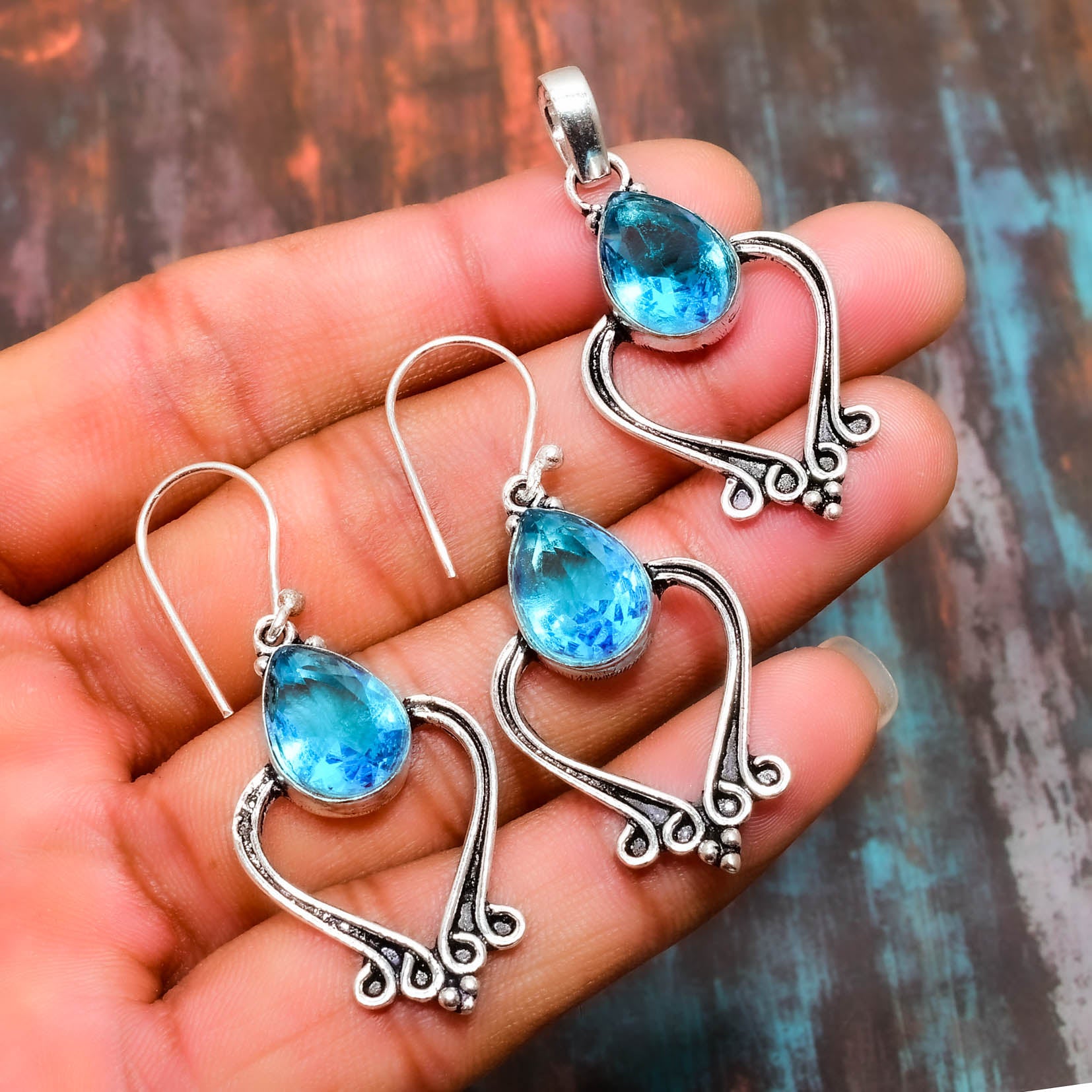Aurora Teardrop – Blue Topaz & Sterling Silver Set