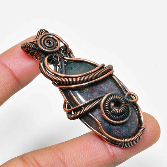 Terra’s Embrace – Obsidian Copper Pendant