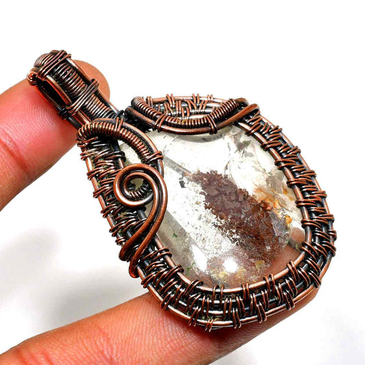 Aurora’s Clarity – Copper Quartz Pendant