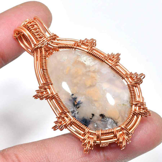 Celestial Embrace – Copper-Wrapped Agate Pendant