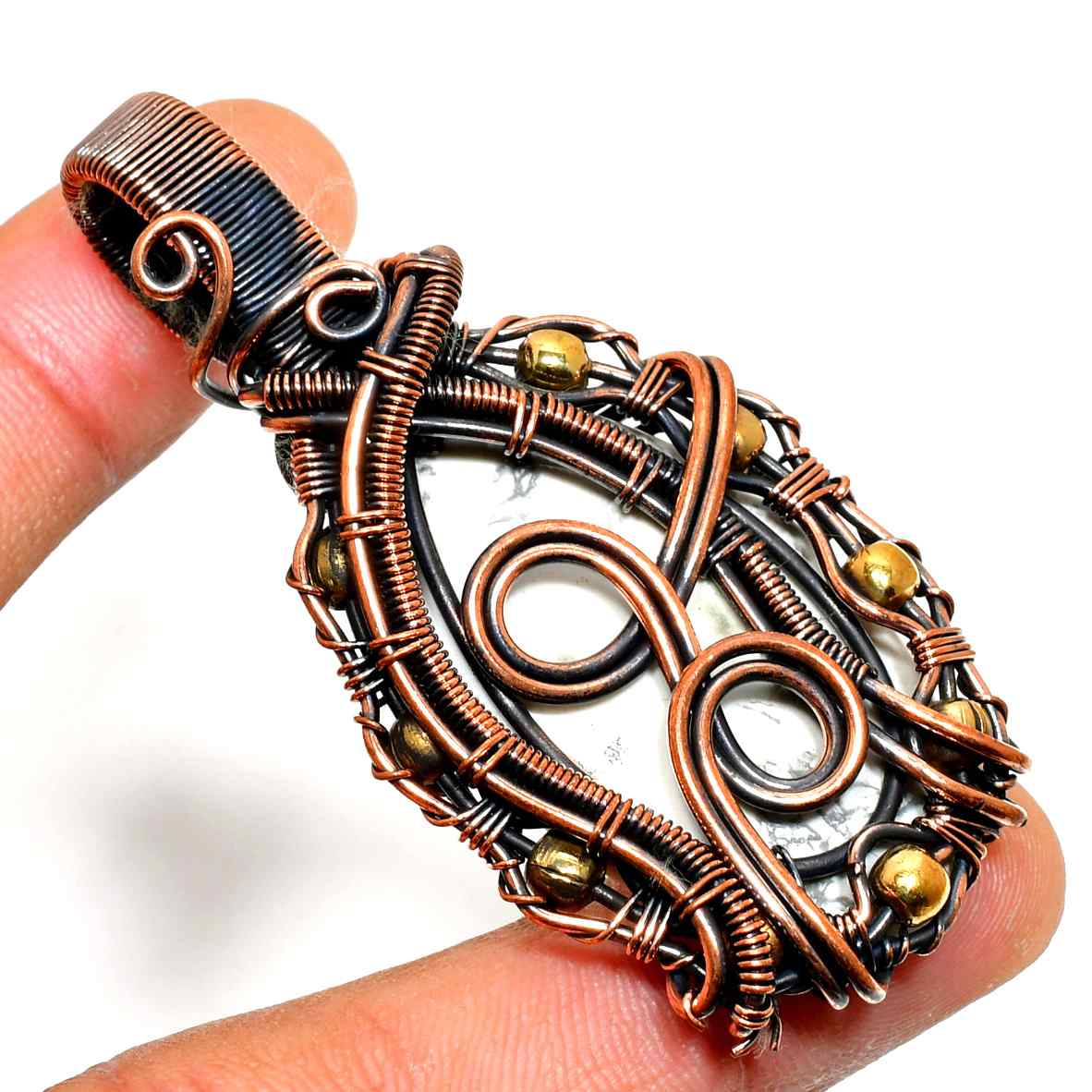 Celestial Embrace – Clear Quartz Copper Pendant