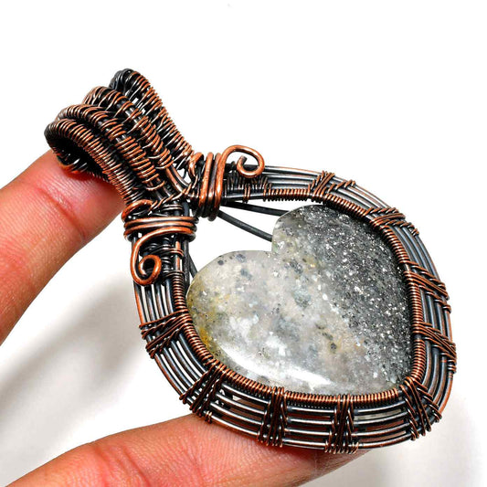 Tranquil Heart – Oxidized Copper Druzy Quartz Pendant