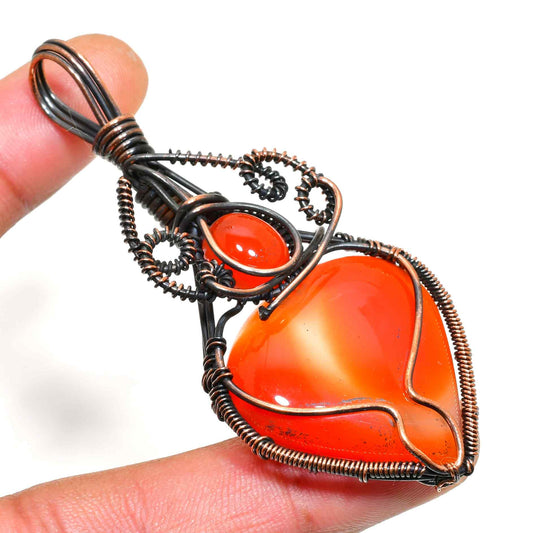 Ember’s Heart – Carnelian Copper Pendant