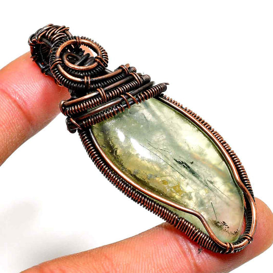 Verdant Whisper – Green Gemstone Copper Pendant