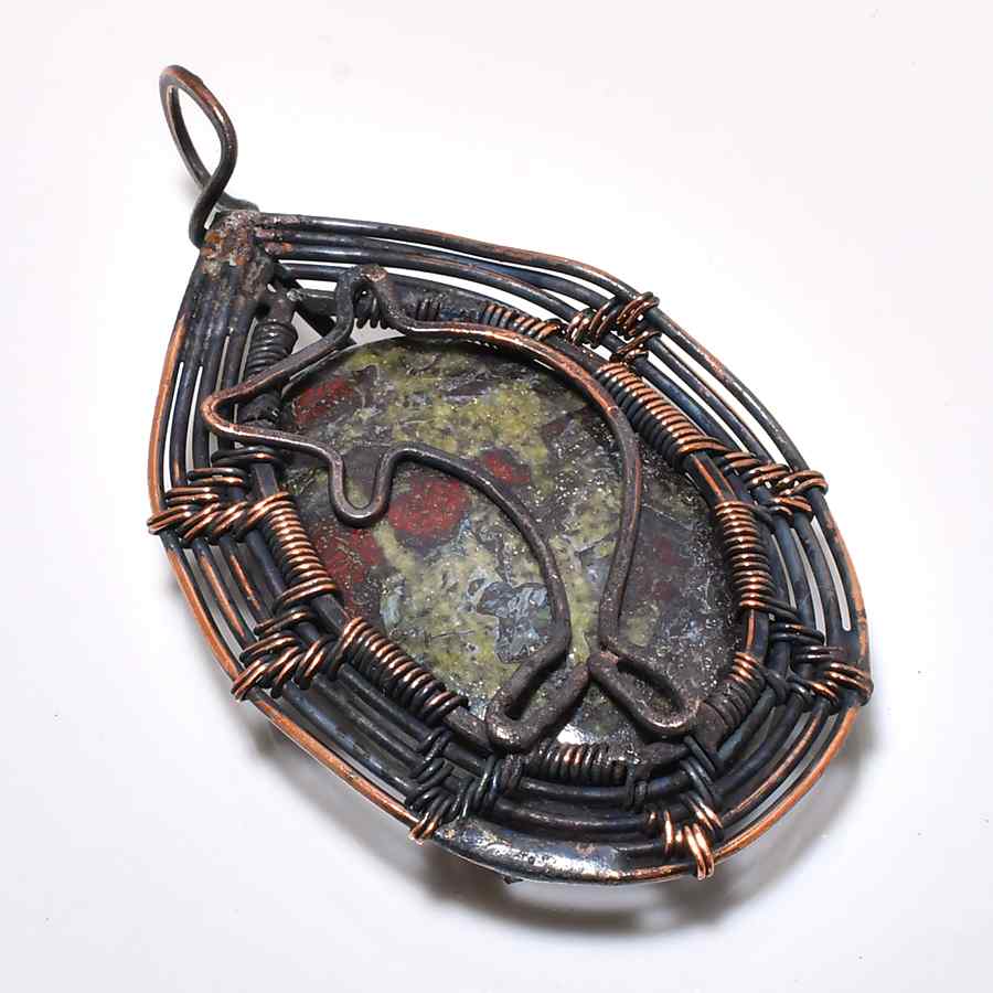 Celestial Harmony – Copper-Wrapped Natural Stone Pendant