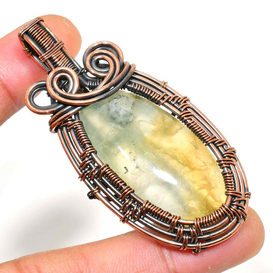 Luna’s Clarity – Fluorite Copper Pendant