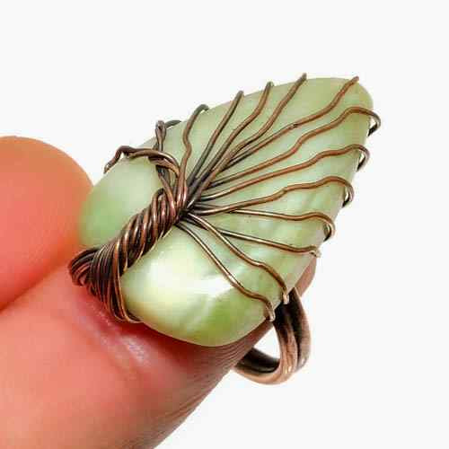 Serenity’s Embrace – Jade & Copper Ring