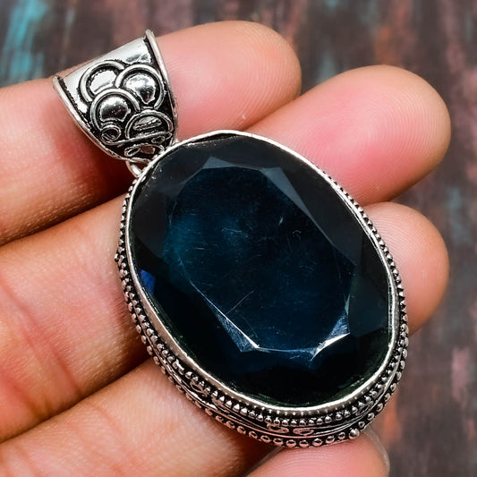 Ocean’s Whisper – Dark Blue Gemstone Silver Pendant