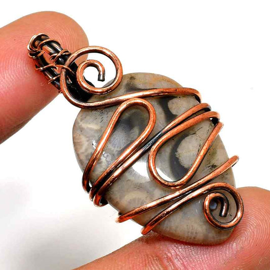 Earth’s Heart – Oxidized Copper Agate Pendant