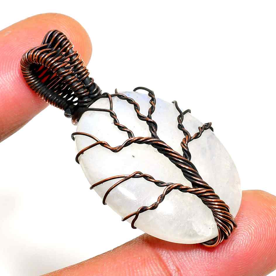Selene’s Embrace – Moonstone & Copper Pendant