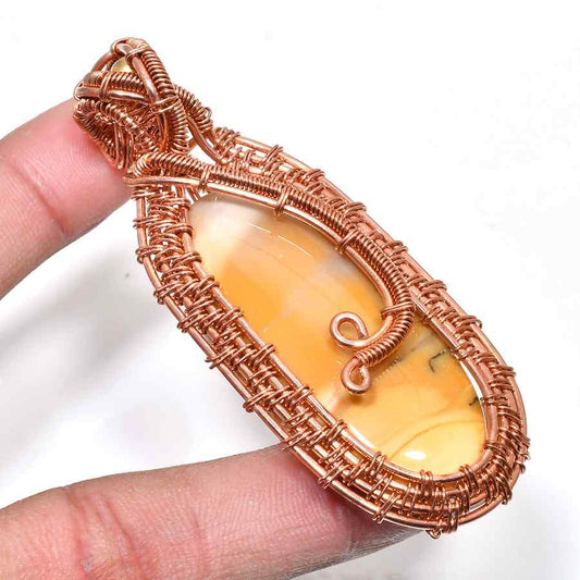 Serenity Stone – Polished Agate Copper Wire Pendant