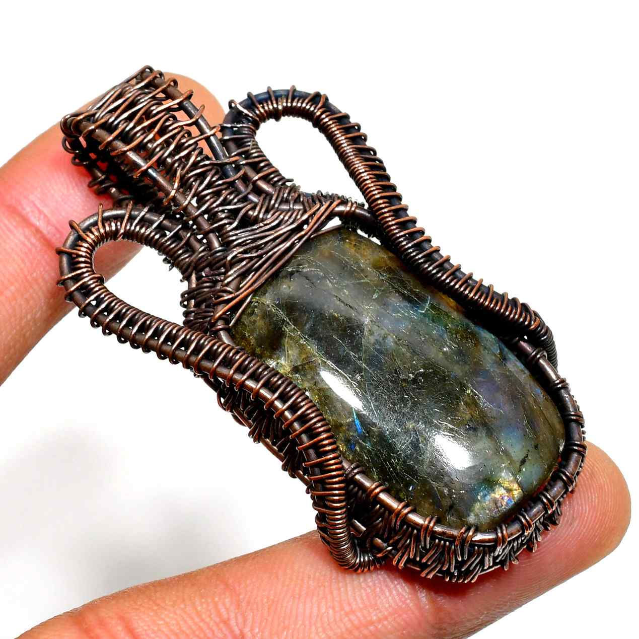 Luna’s Shield – Labradorite Copper Pendant