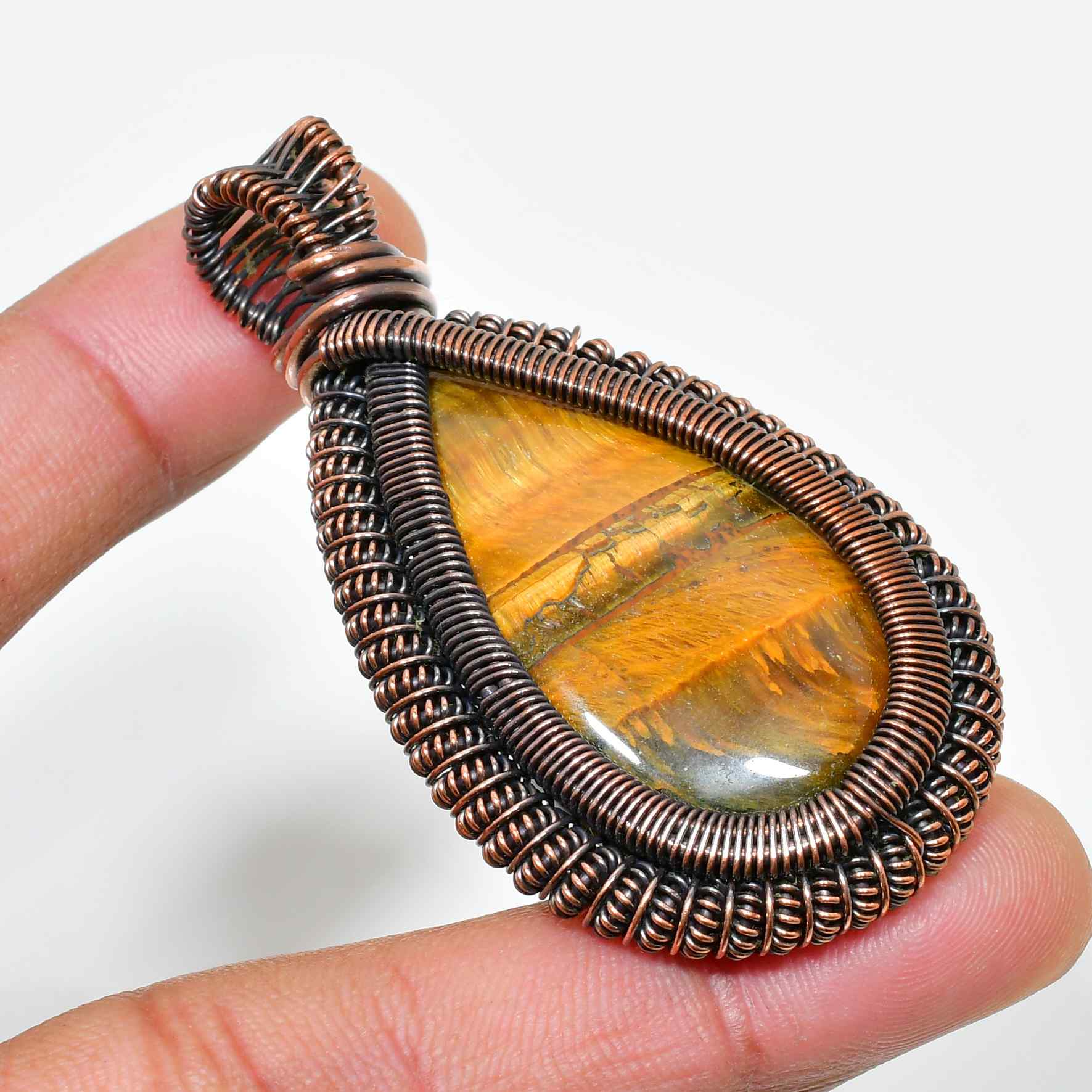 Valor’s Roar – Tiger’s Eye Copper Pendant