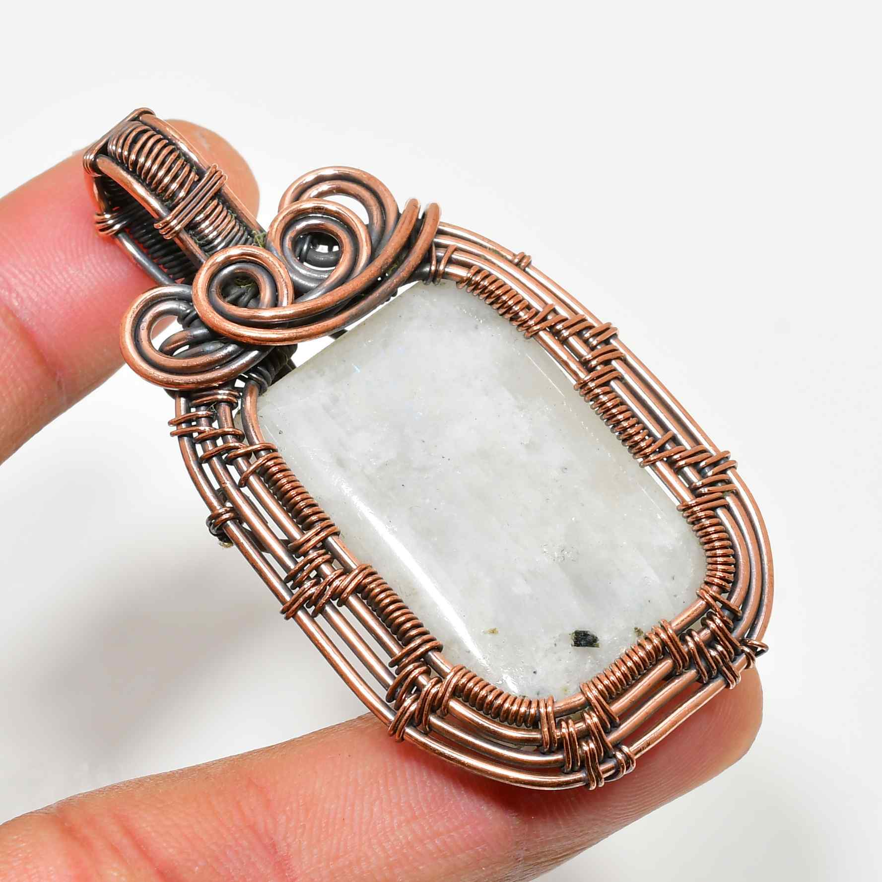 Celestial Embrace – Copper Moonstone Pendant