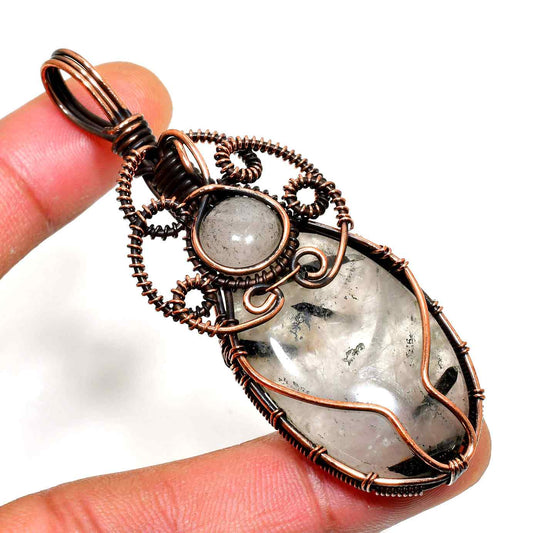 Clarity’s Embrace – Oxidized Copper Quartz Pendant