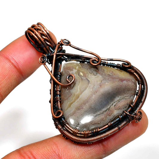 Gaia’s Balance – Handcrafted Agate & Copper Pendant