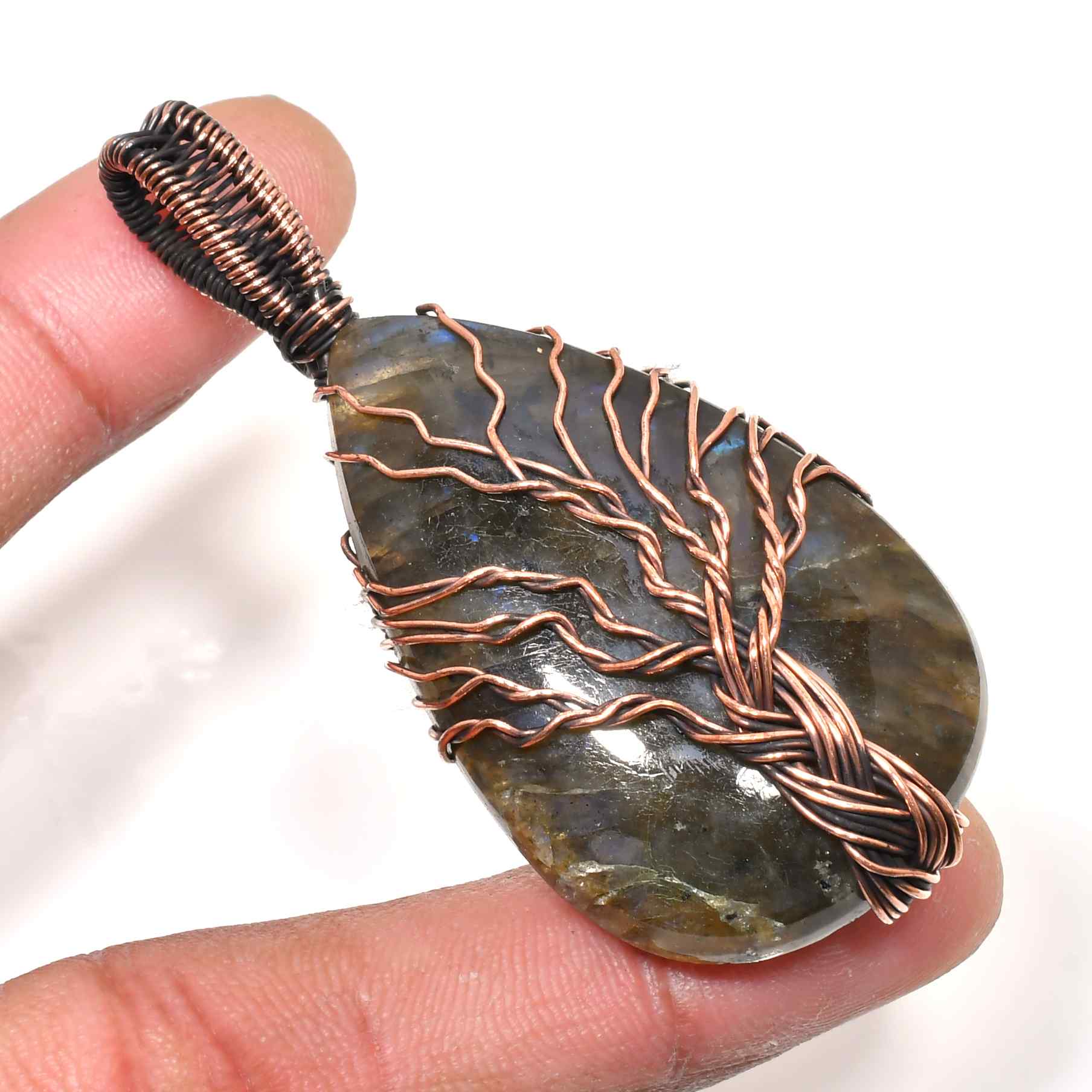 Gaia’s Radiance – Labradorite Tree of Life Pendant