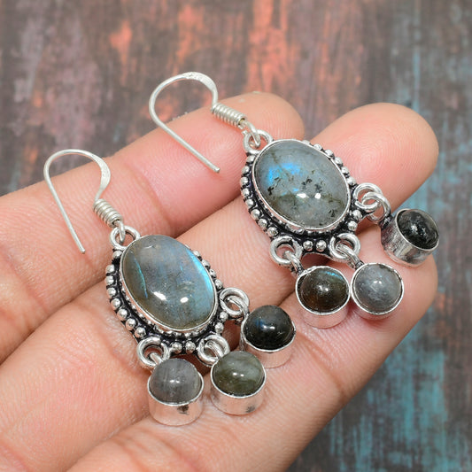 Selene’s Veil – Labradorite Silver Filigree Earrings