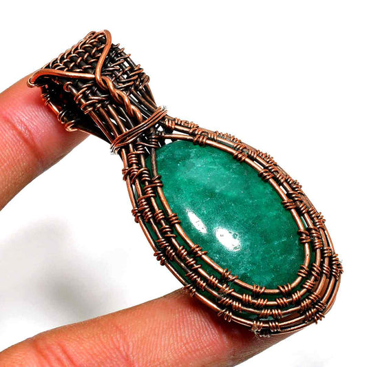 Emerald Embrace – Copper-Wrapped Emerald Pendant