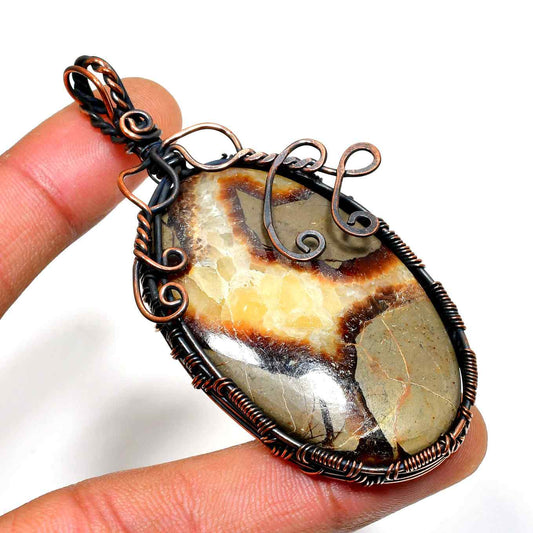 Gaia’s Whisper – Antique Silver Agate Pendant