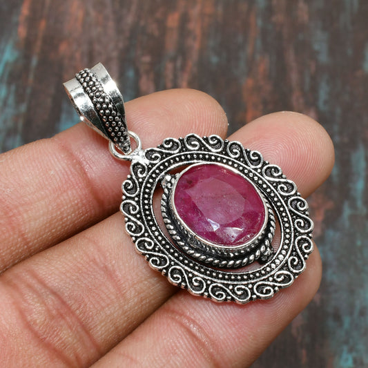 Ruby Reverie – Silver Filigree Pendant